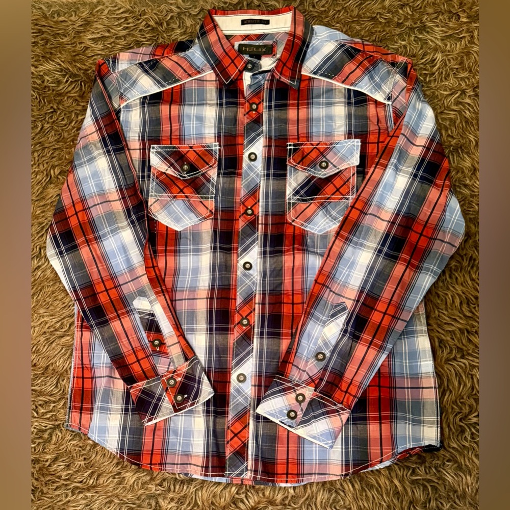 Men’s Helix button downn shirt with detail stitching | Size L